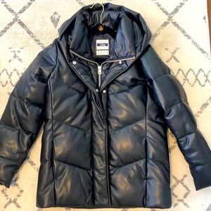 A&F Vegan Leather Puffer Coat Size L